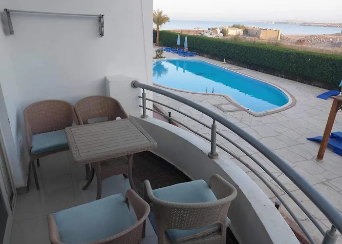 Cecilia Hurghadaمنتجع سيسيليا Apart Otel